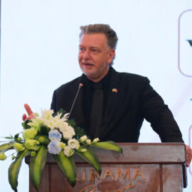 z7025010854134_fdf15db45deb4b5d65604ac0ed4bb6b7